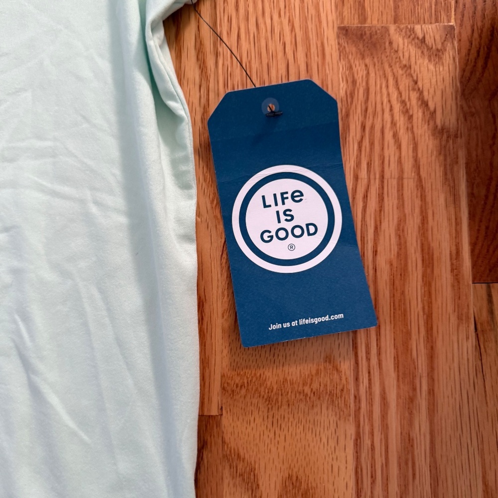 Life Is Good Women’s Mint Green Camping Short Sleeve Sleep Shirt - Picture 6 of 9